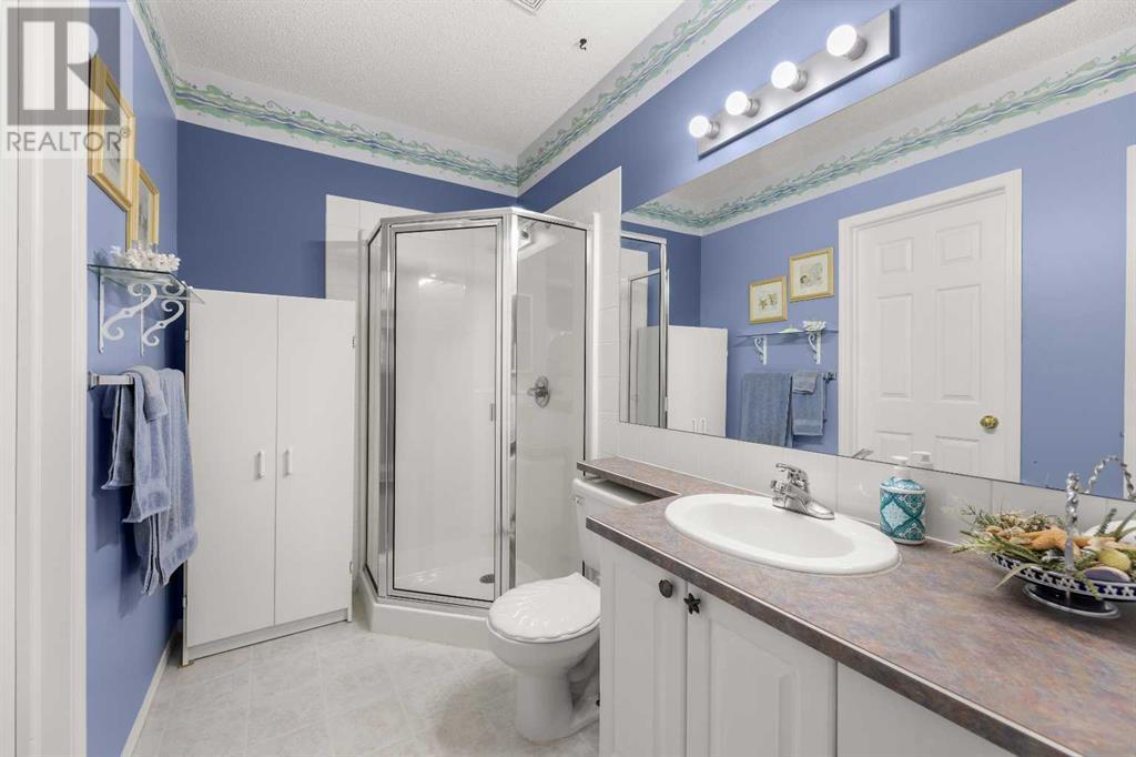 Single Family House Bi-level for Sale in  Covepark Close NE Coventry Hills Calgary 