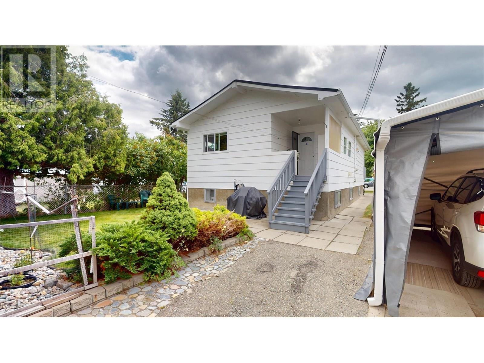 306 6th Street S, Cranbrook