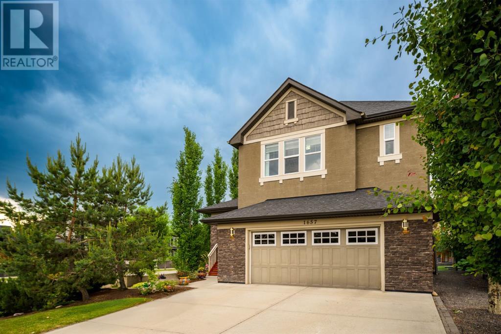 Single Family House for Sale in  Strathcona Drive SW Strathcona Park Calgary 