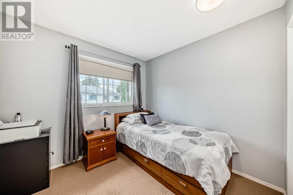 Single Family House 4 Level for Sale in  Kingsland Court SW Kingsland Calgary 