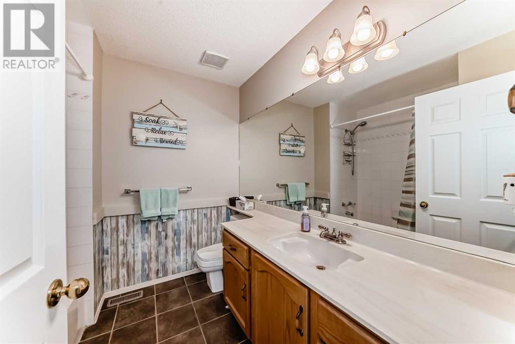 Single Family House 4 Level for Sale in  Kingsland Court SW Kingsland Calgary 