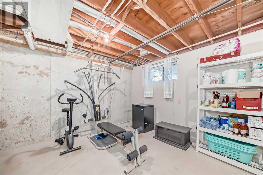 Single Family House 4 Level for Sale in  Kingsland Court SW Kingsland Calgary 