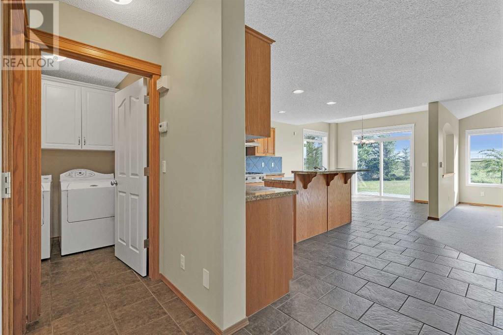 Single Family House for Sale in  Cougarstone Court SW Cougar Ridge Calgary 