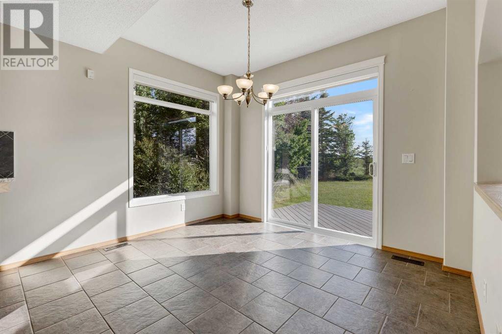 Single Family House for Sale in  Cougarstone Court SW Cougar Ridge Calgary 