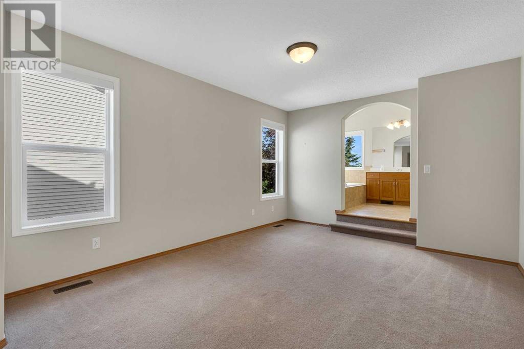 Single Family House for Sale in  Cougarstone Court SW Cougar Ridge Calgary 