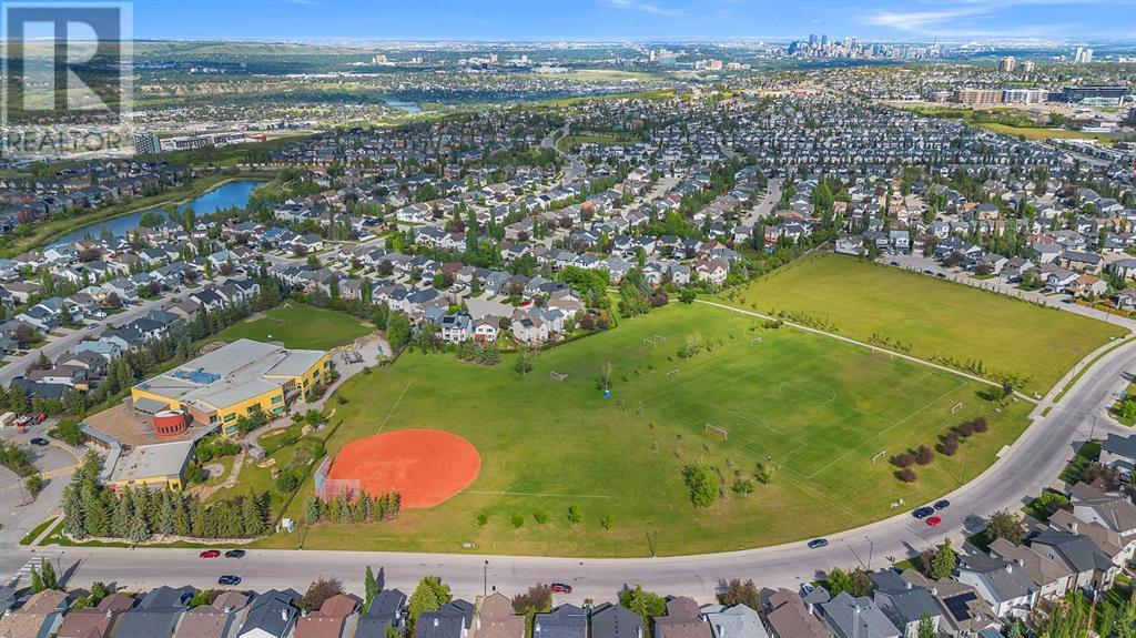 Single Family House for Sale in  Cougarstone Court SW Cougar Ridge Calgary 