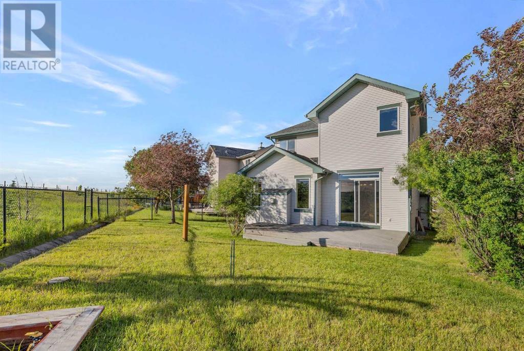 Single Family House for Sale in  Cougarstone Court SW Cougar Ridge Calgary 