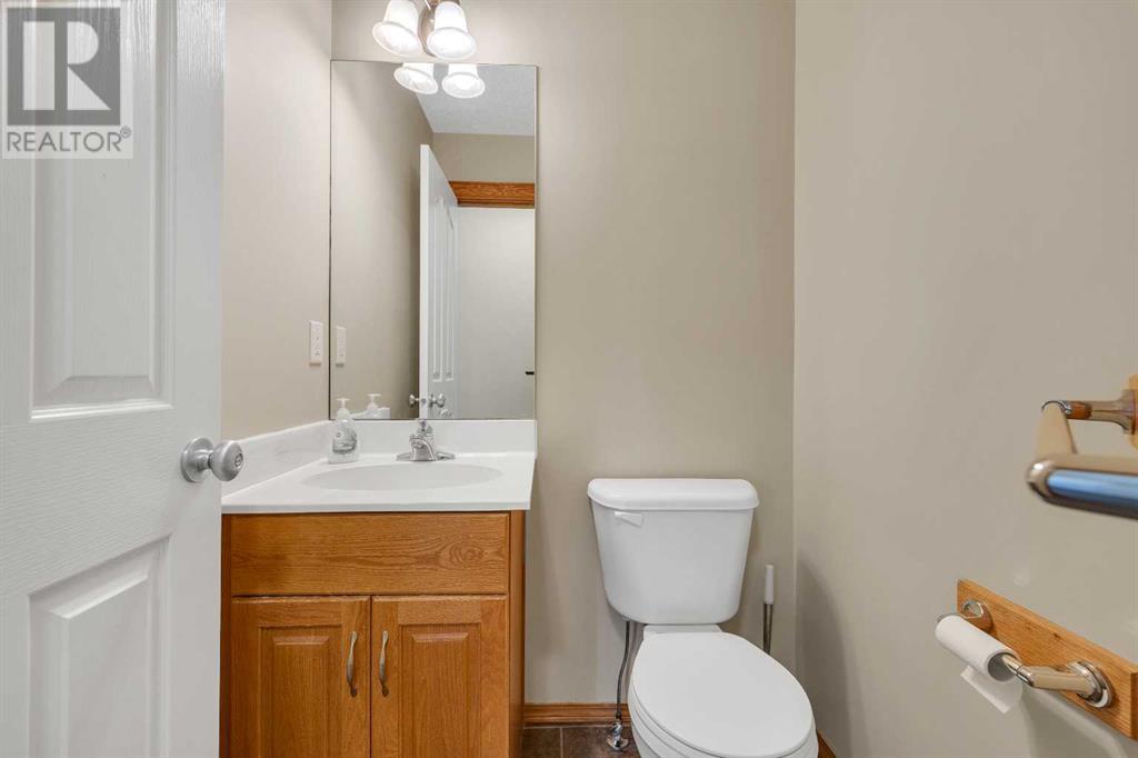 Single Family House for Sale in  Cougarstone Court SW Cougar Ridge Calgary 