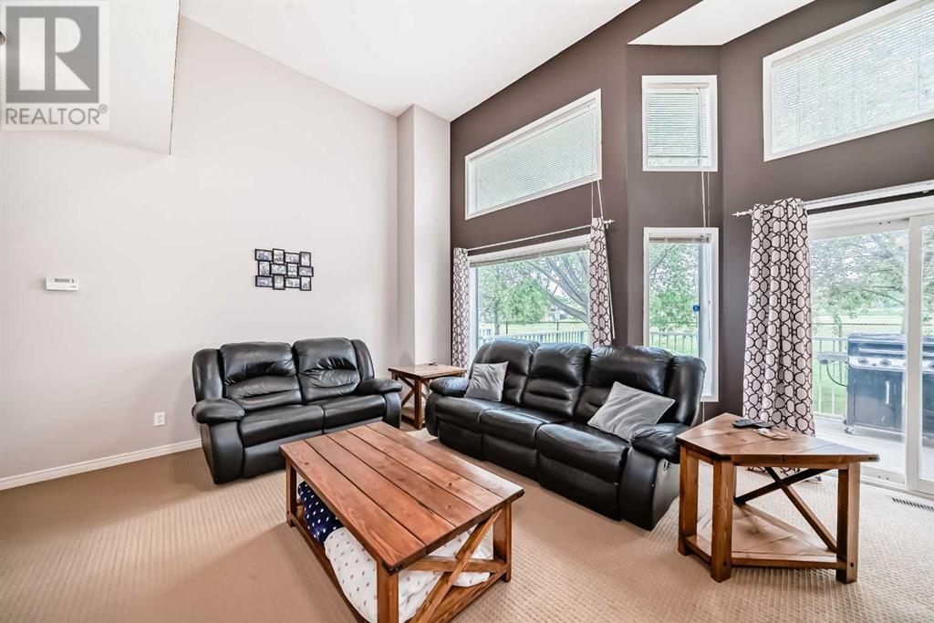 Single Family House 4 Level for Sale in  Kingsland Court SW Kingsland Calgary 