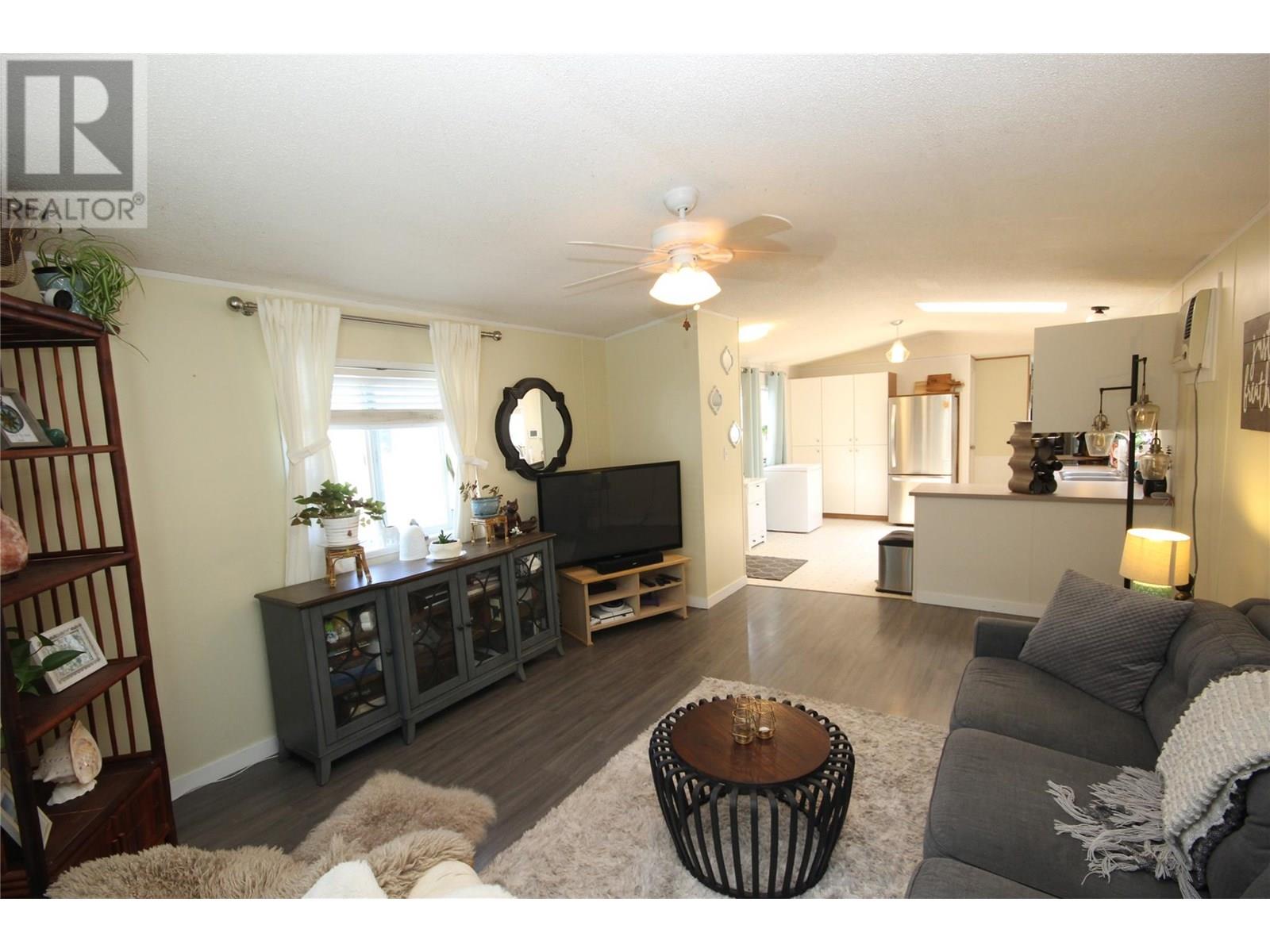 54 1525 Westside Road South, Kelowna