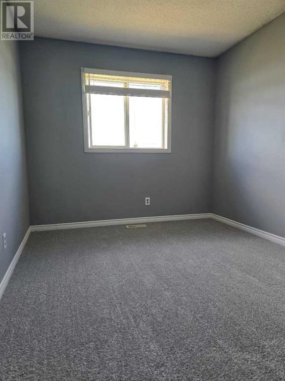 Single Family House for Sale in  Bridlewood Way SW Bridlewood Calgary 