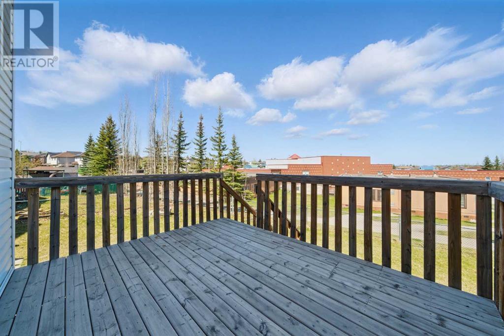 Single Family House for Sale in  Bridlewood Way SW Bridlewood Calgary 