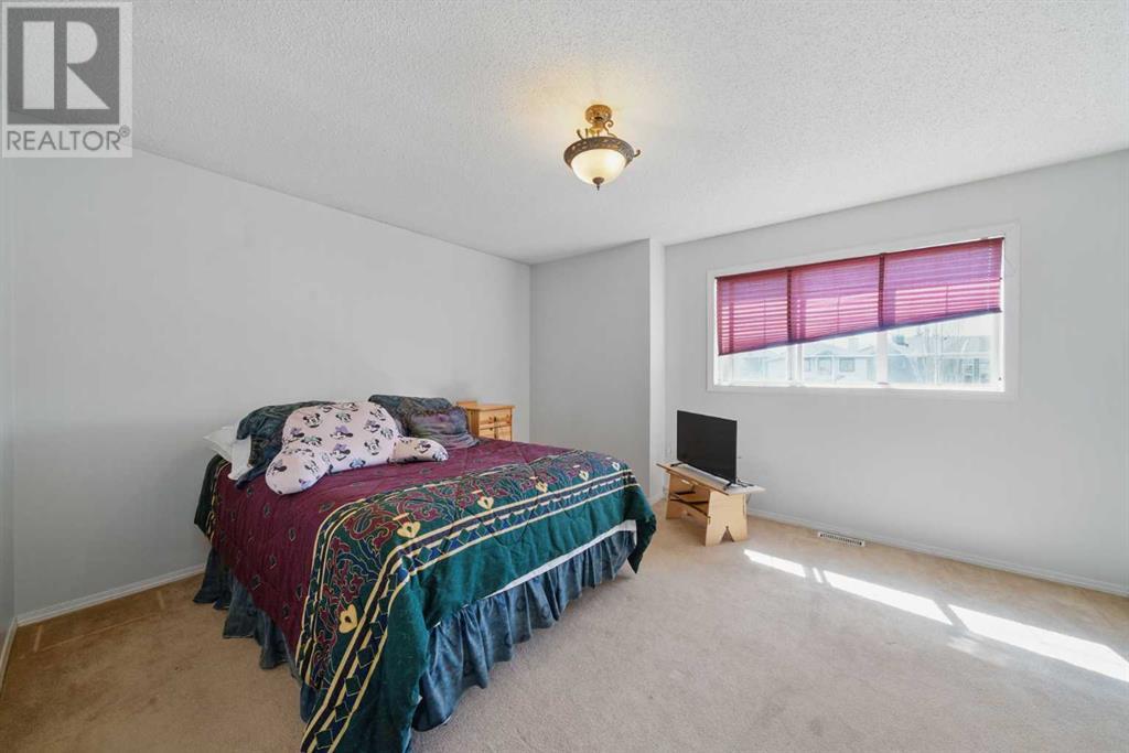 Single Family House for Sale in  Bridlewood Way SW Bridlewood Calgary 