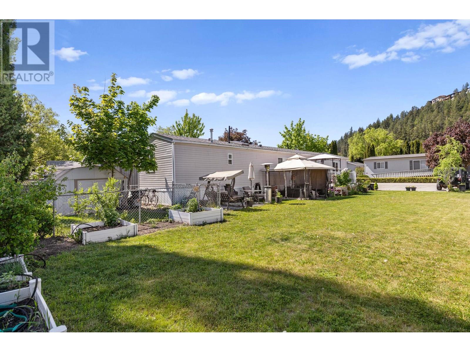 54 1525 Westside Road South, Kelowna