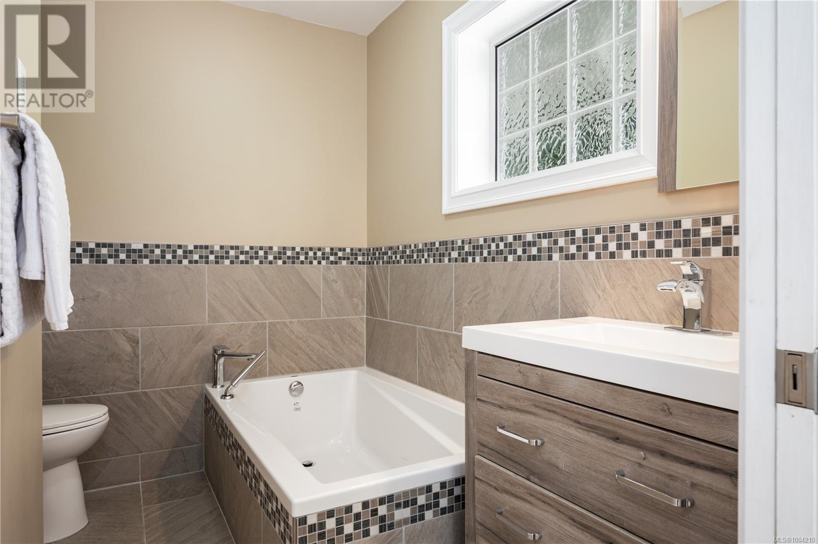 Photo 46 of 10 606 Farrell Rd, Ladysmith BC