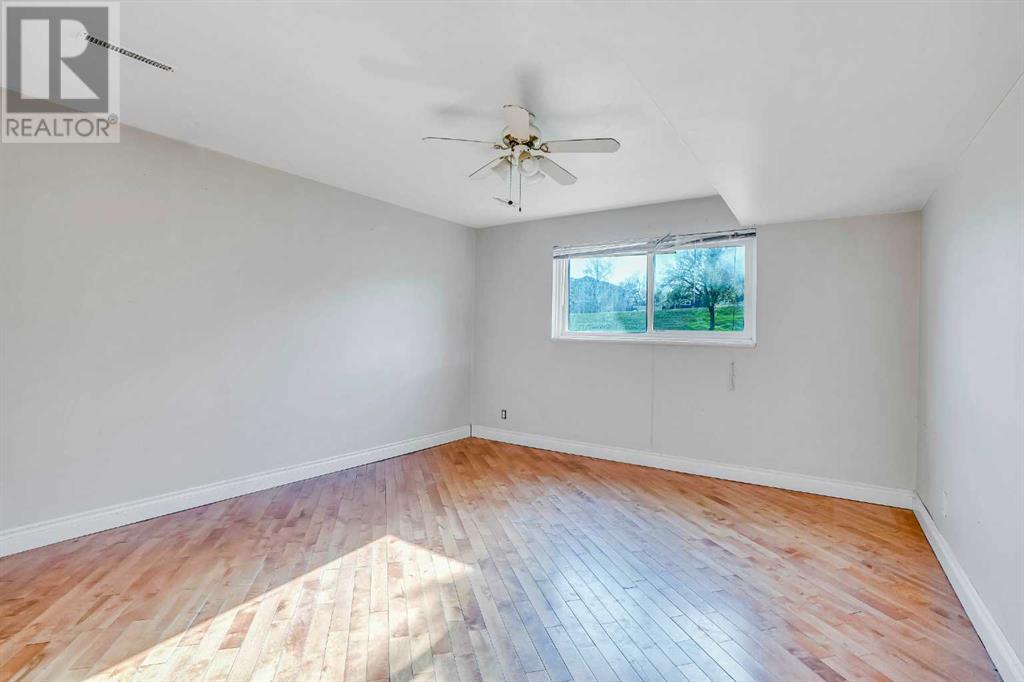 Single Family House Bungalow for Sale in  Cornwallis Drive NW Cambrian Heights Calgary 