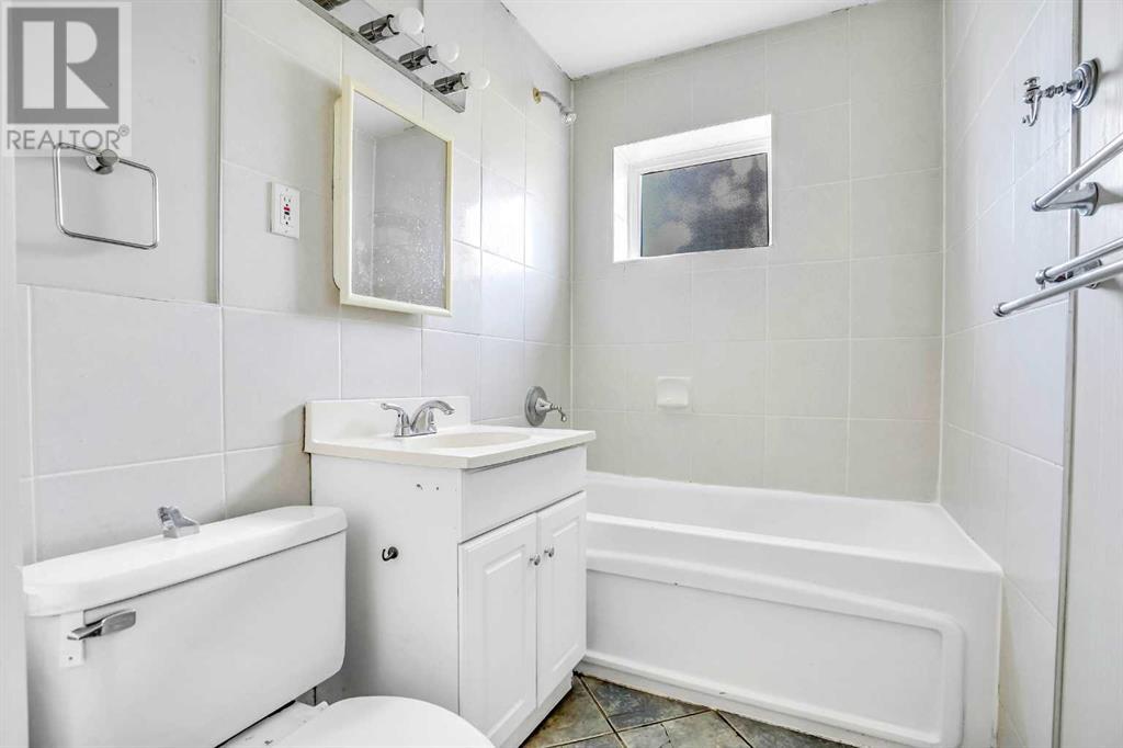 Single Family House Bungalow for Sale in  Cornwallis Drive NW Cambrian Heights Calgary 