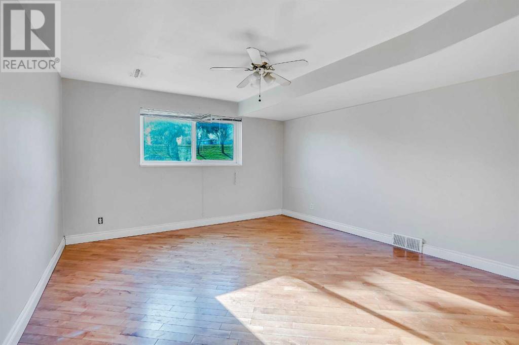 Single Family House Bungalow for Sale in  Cornwallis Drive NW Cambrian Heights Calgary 