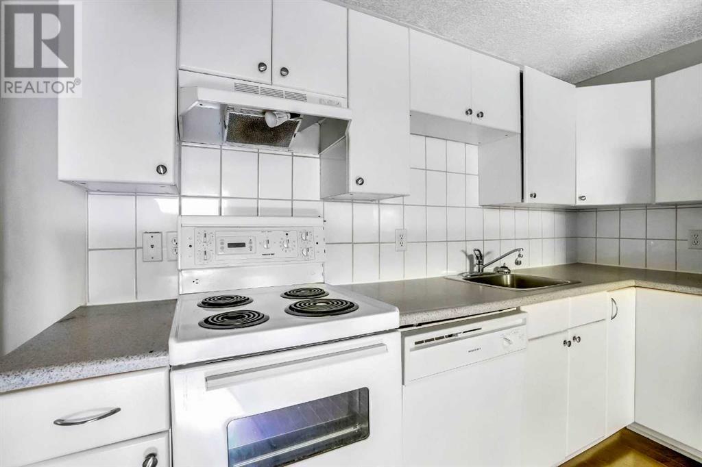 Single Family House Bungalow for Sale in  Cornwallis Drive NW Cambrian Heights Calgary 