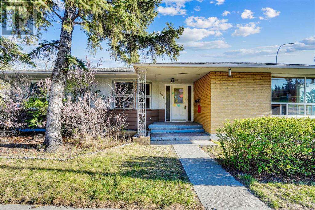 Single Family House Bungalow for Sale in  Cornwallis Drive NW Cambrian Heights Calgary 