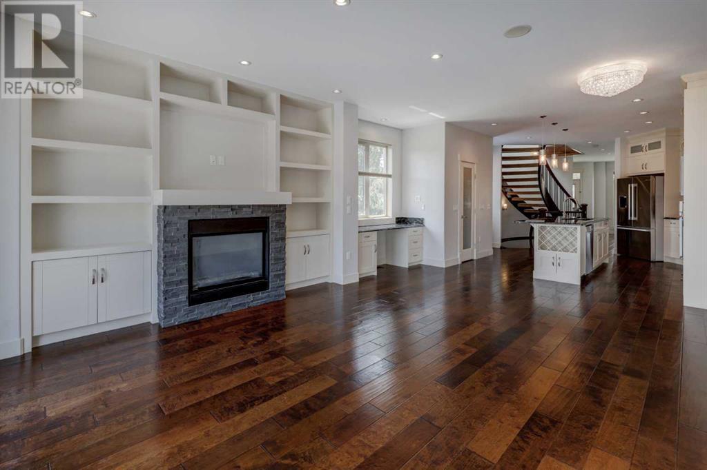 Single Family House for Sale in   Street SW Killarney/Glengarry Calgary 