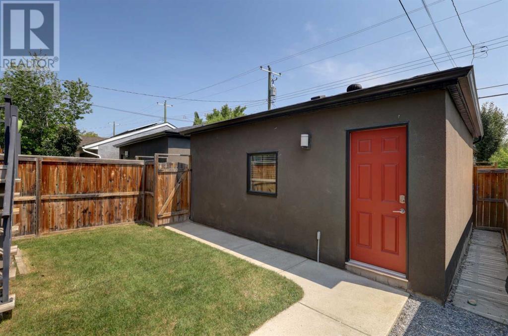 Single Family House for Sale in   Street SW Killarney/Glengarry Calgary 