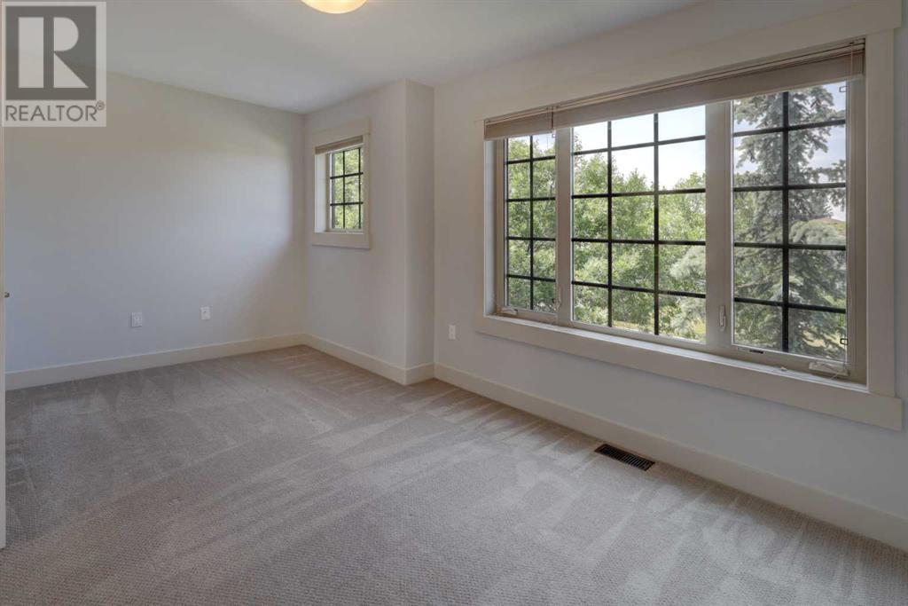 Single Family House for Sale in   Street SW Killarney/Glengarry Calgary 