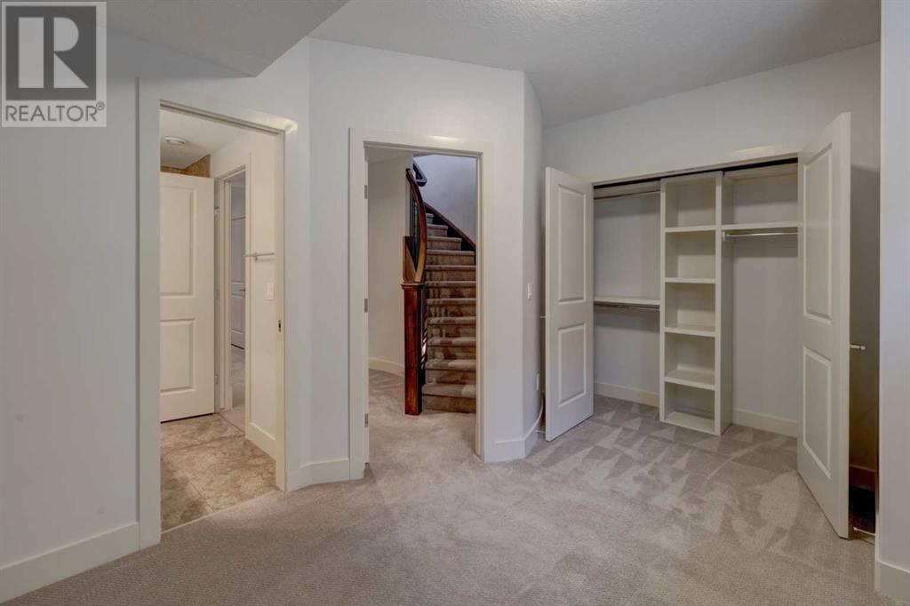 Single Family House for Sale in   Street SW Killarney/Glengarry Calgary 