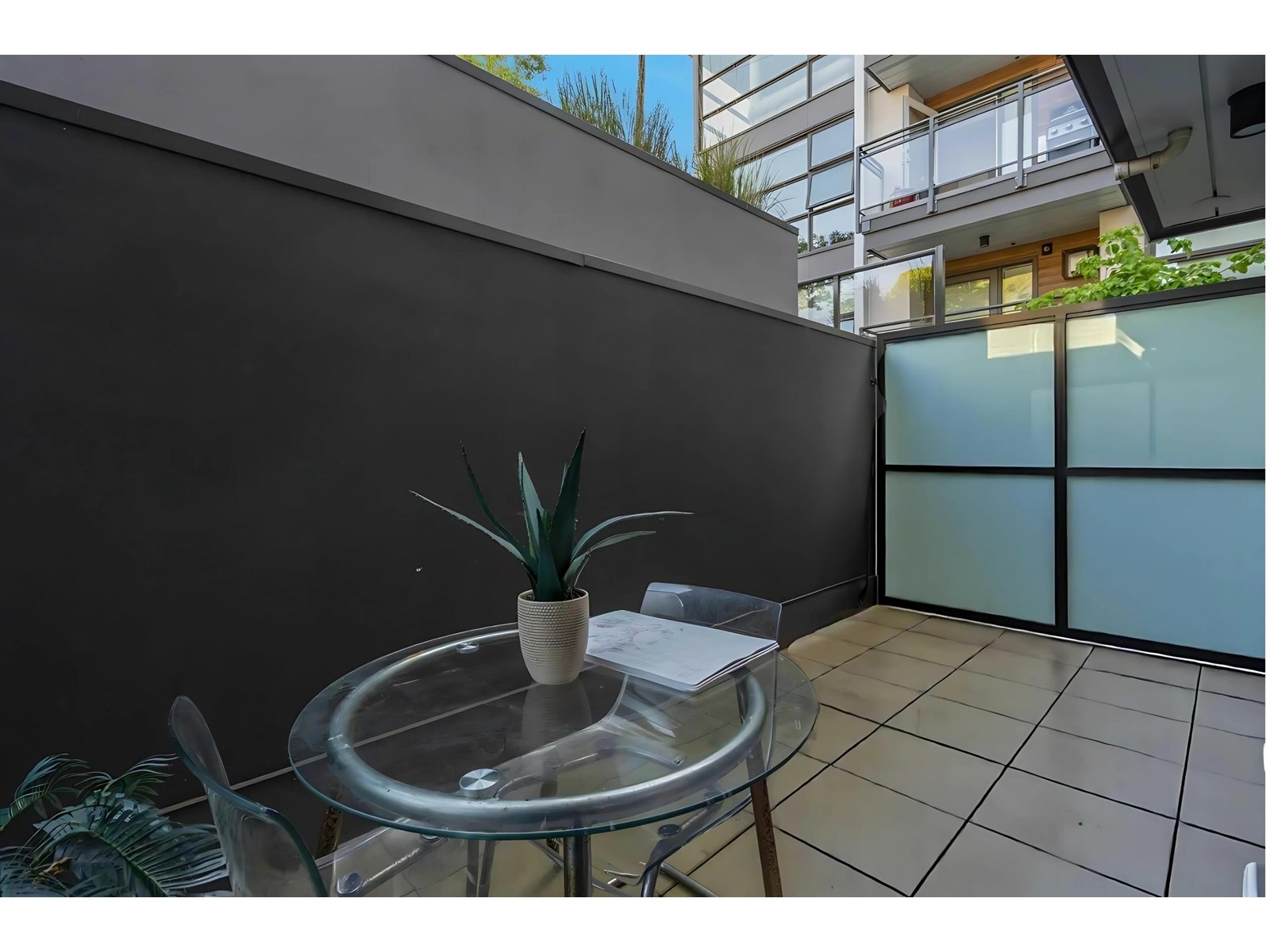 Photo 18 of 17 14820 Buena Vista Avenue, White Rock BC