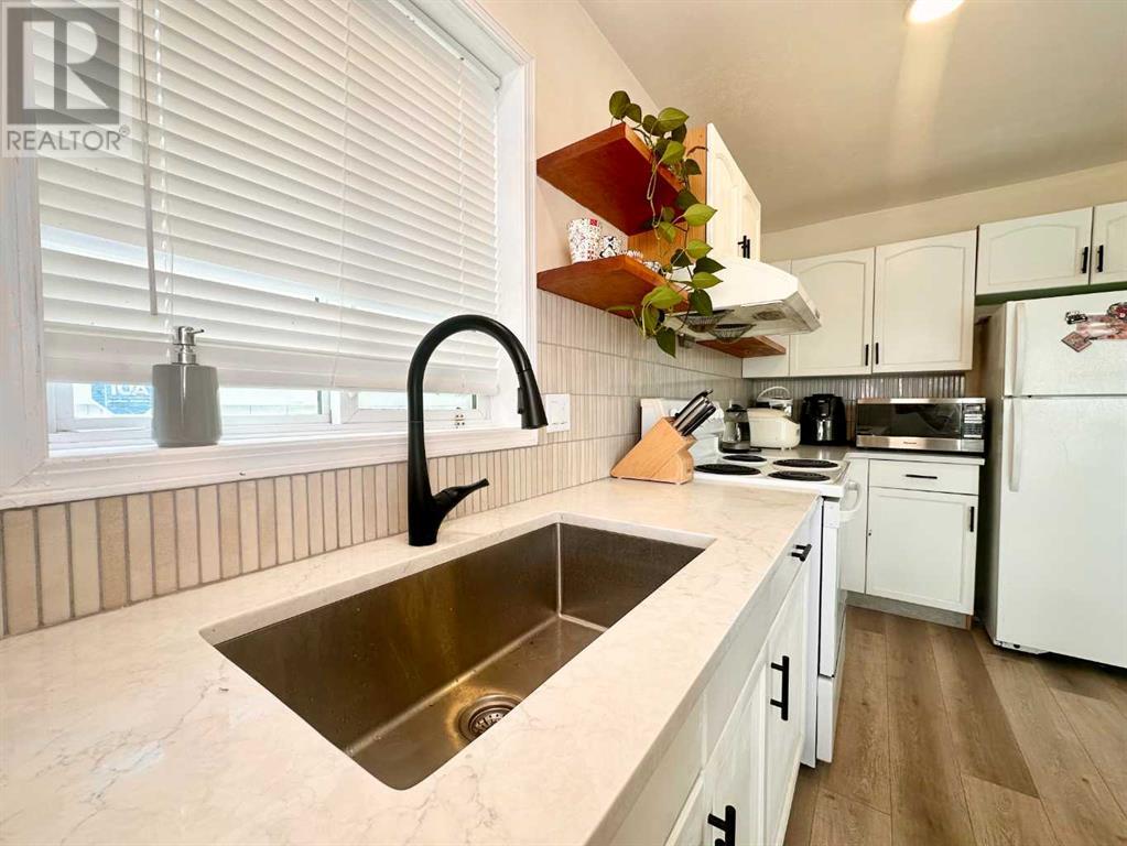 Single Family House for Sale in  Erin Woods Drive SE Erin Woods Calgary 