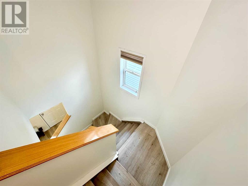 Single Family House for Sale in  Erin Woods Drive SE Erin Woods Calgary 