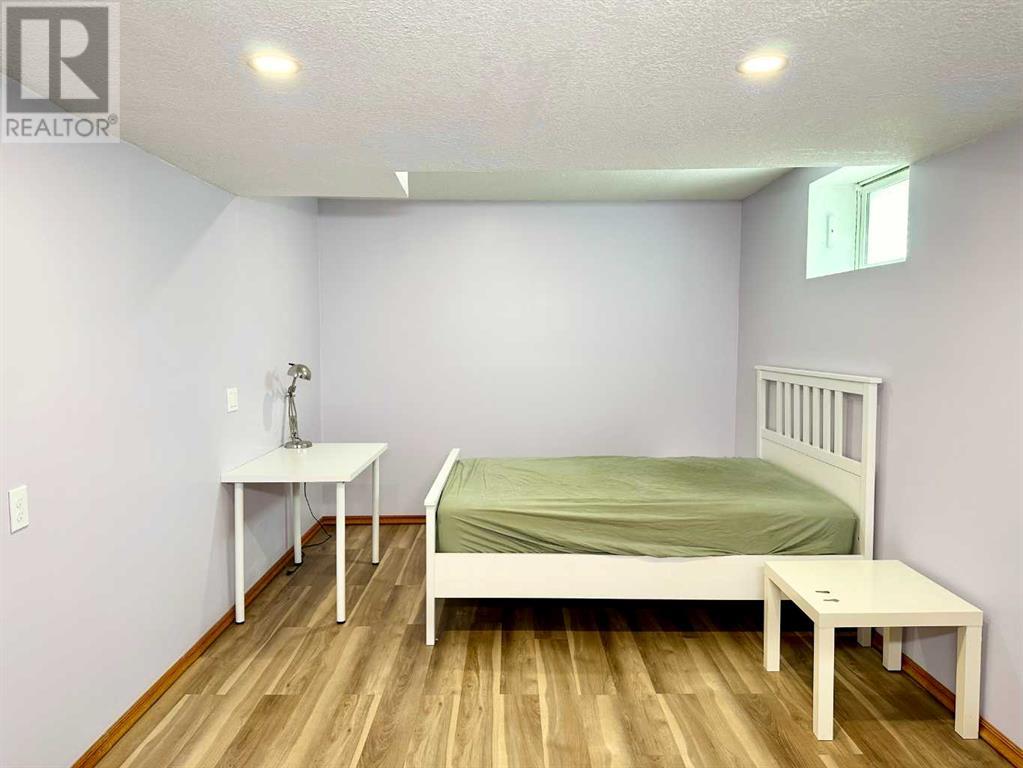 Single Family House for Sale in  Erin Woods Drive SE Erin Woods Calgary 