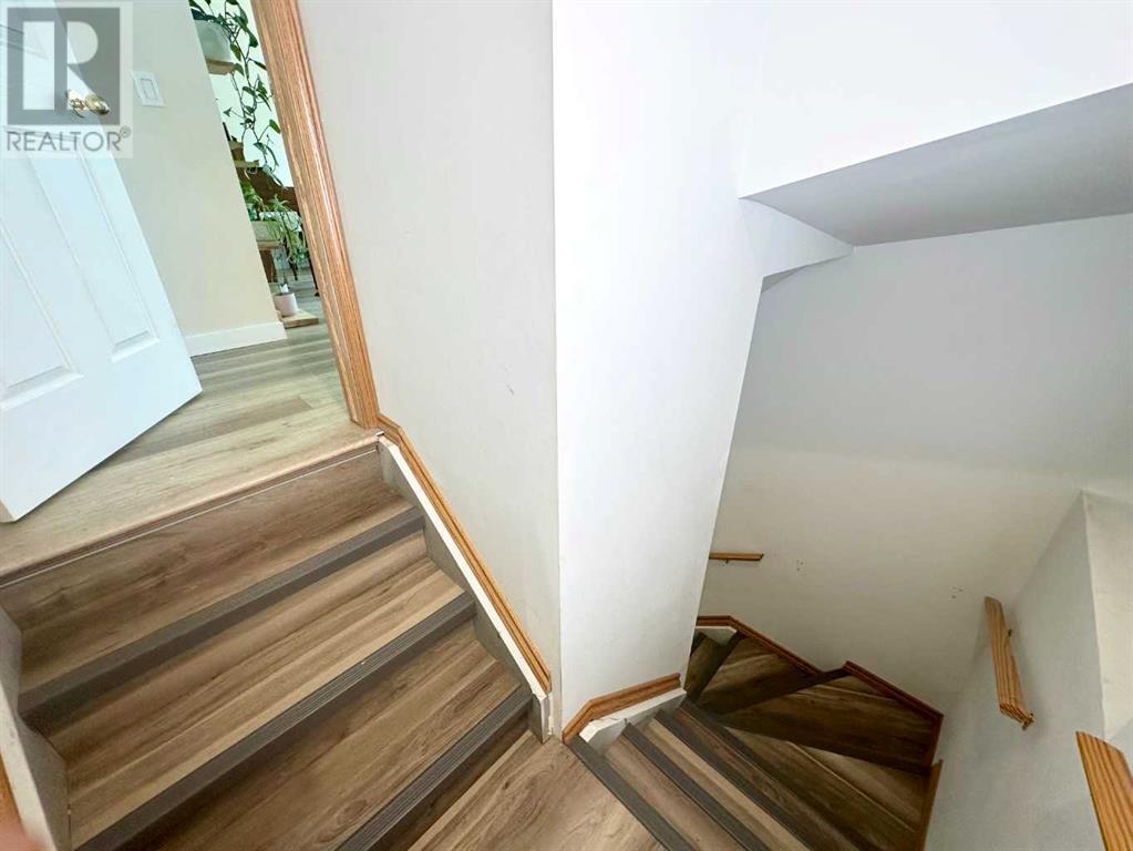 Single Family House for Sale in  Erin Woods Drive SE Erin Woods Calgary 