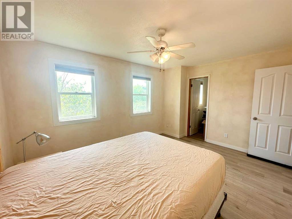 Single Family House for Sale in  Erin Woods Drive SE Erin Woods Calgary 