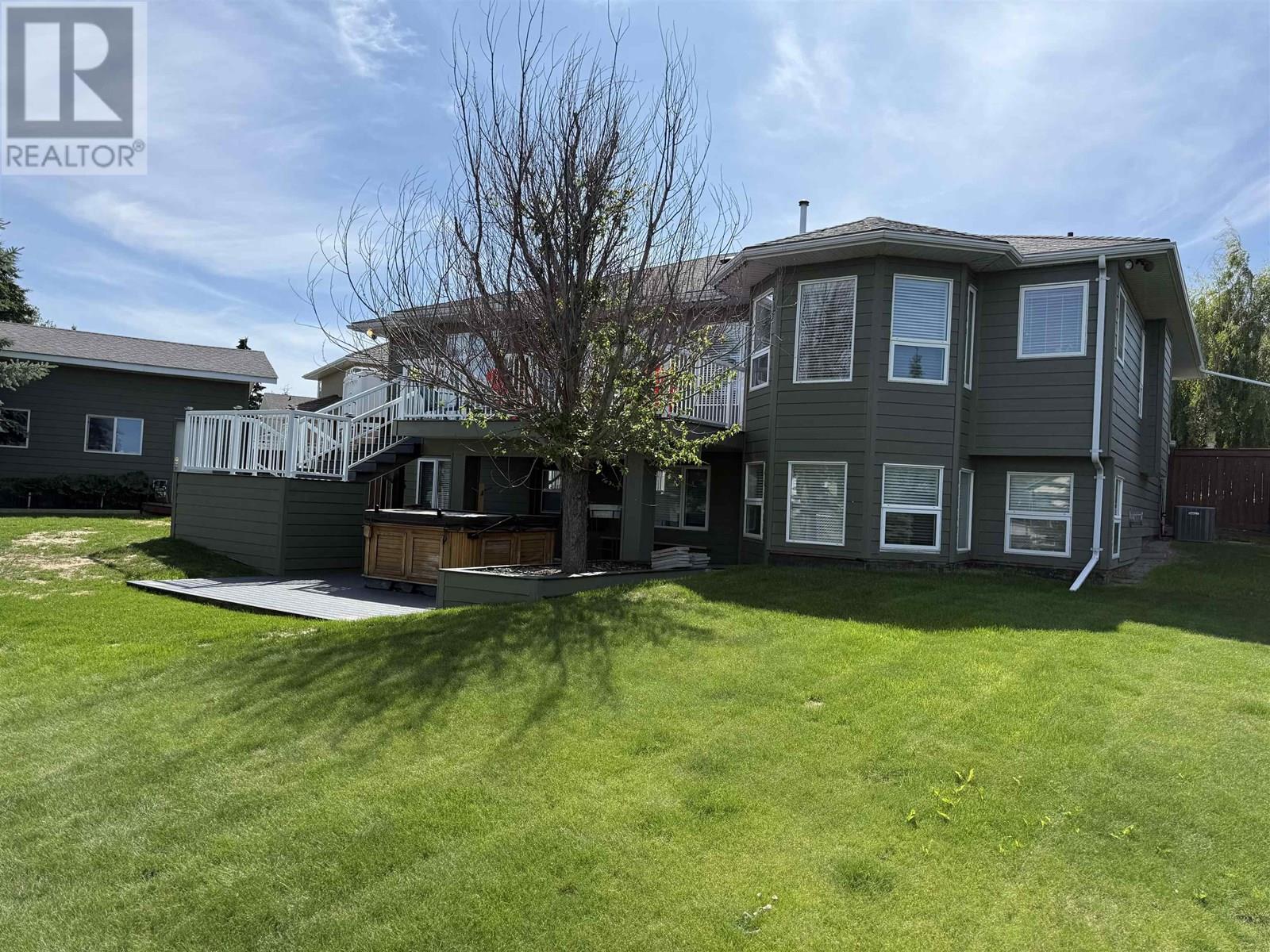 Photo 5 of 10912 112 Avenue, Fort St John BC