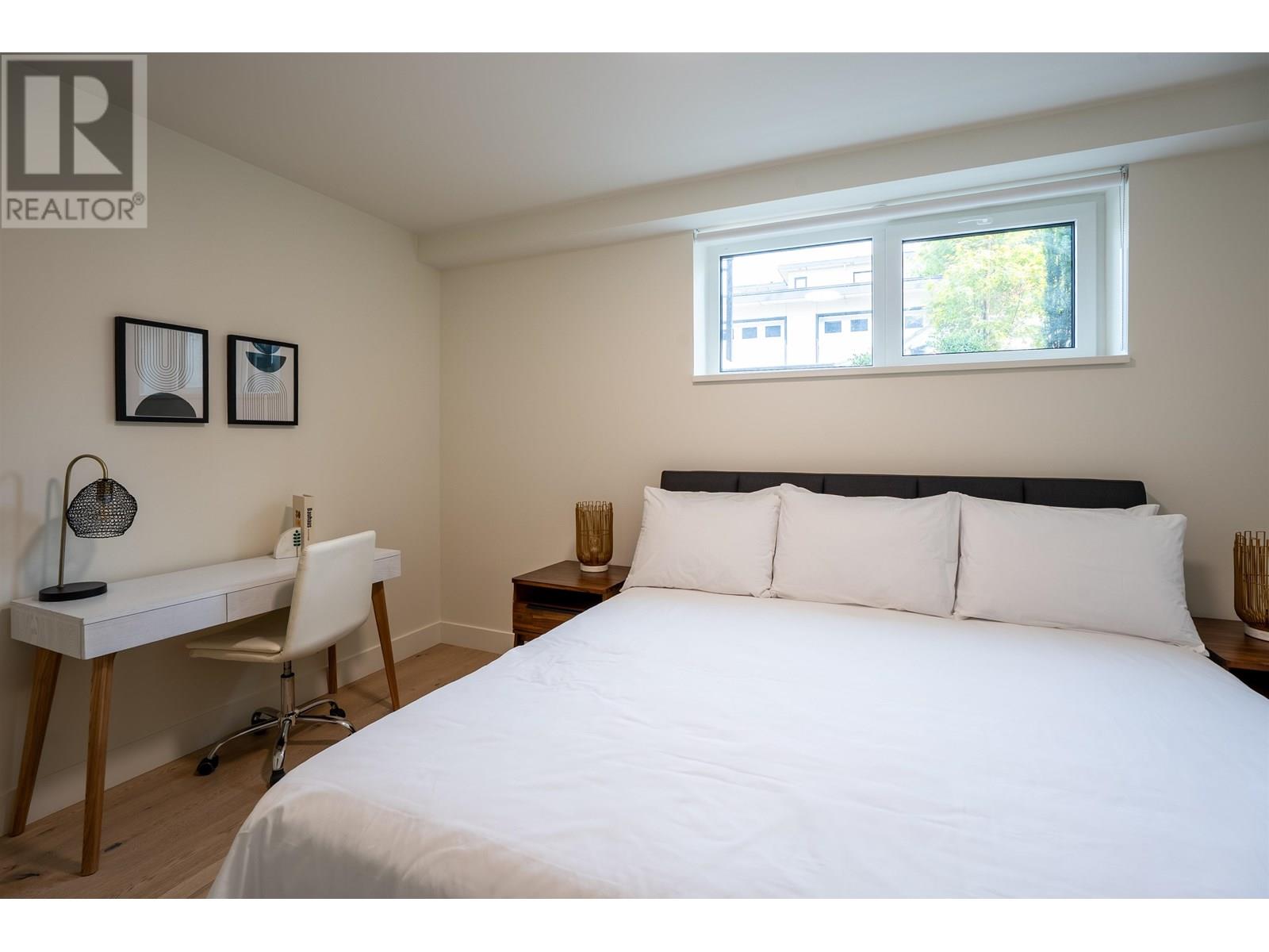 Photo 7 of Th 8 610 E 3rd Street, North Vancouver BC