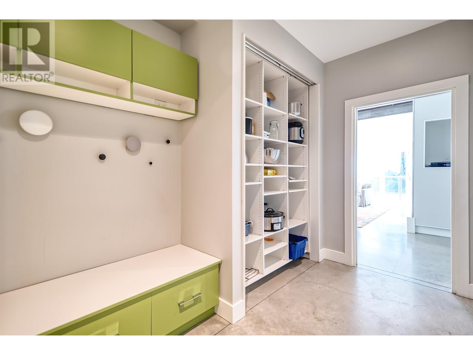 81 KELLY ROAD, Gibsons