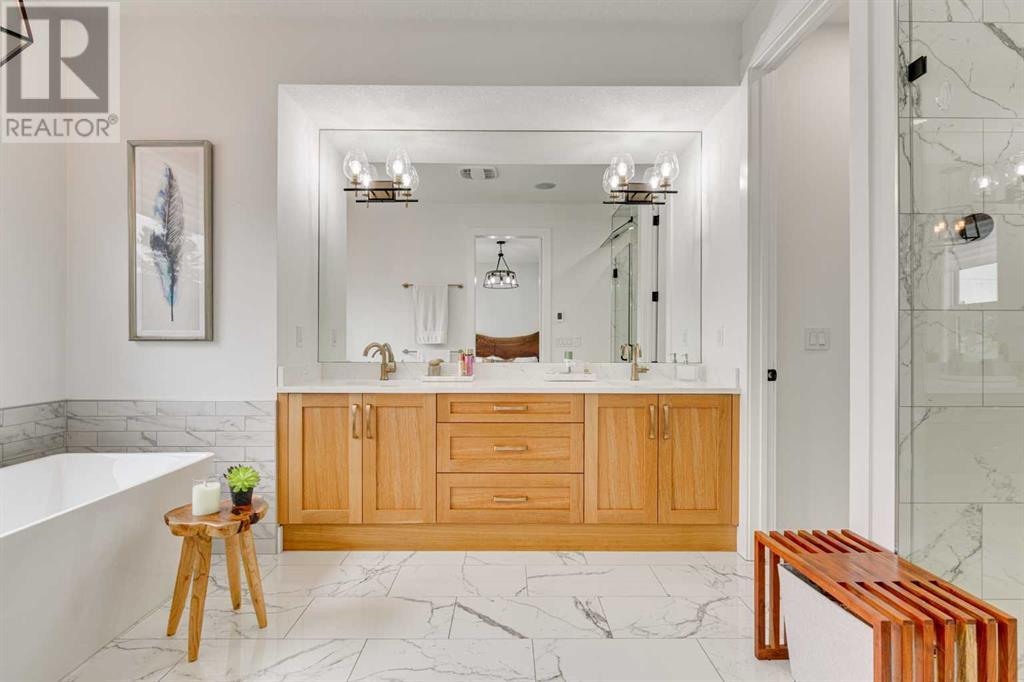 Single Family House for Sale in  A Street NW Parkdale Calgary 