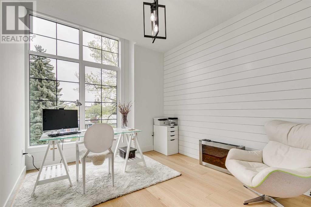 Single Family House for Sale in  A Street NW Parkdale Calgary 