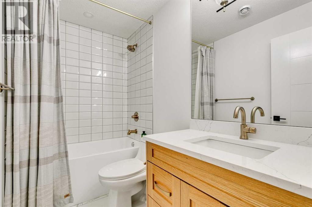 Single Family House for Sale in  A Street NW Parkdale Calgary 