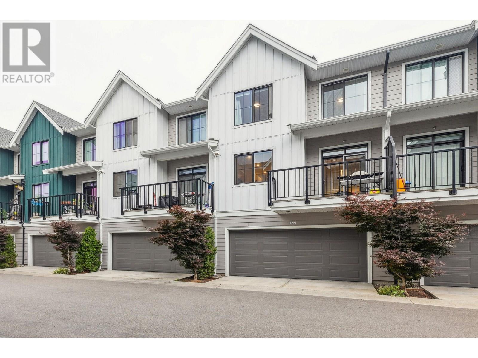 122 488 FURNESS STREET, New Westminster