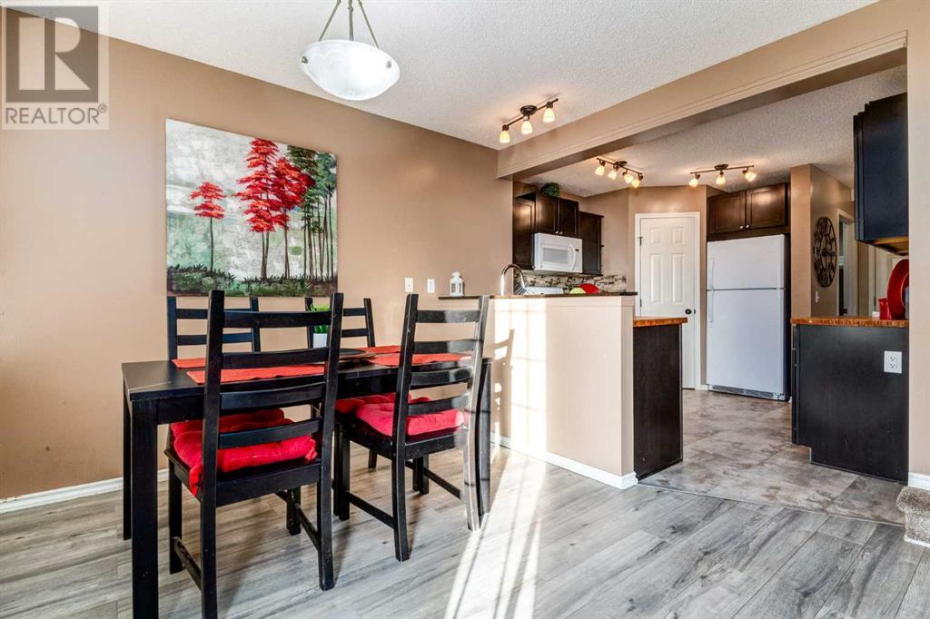 Single Family House for Sale in  Copperfield Gate SE Copperfield Calgary 