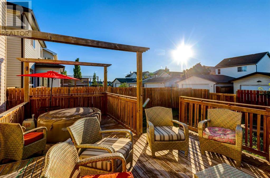 Single Family House for Sale in  Copperfield Gate SE Copperfield Calgary 