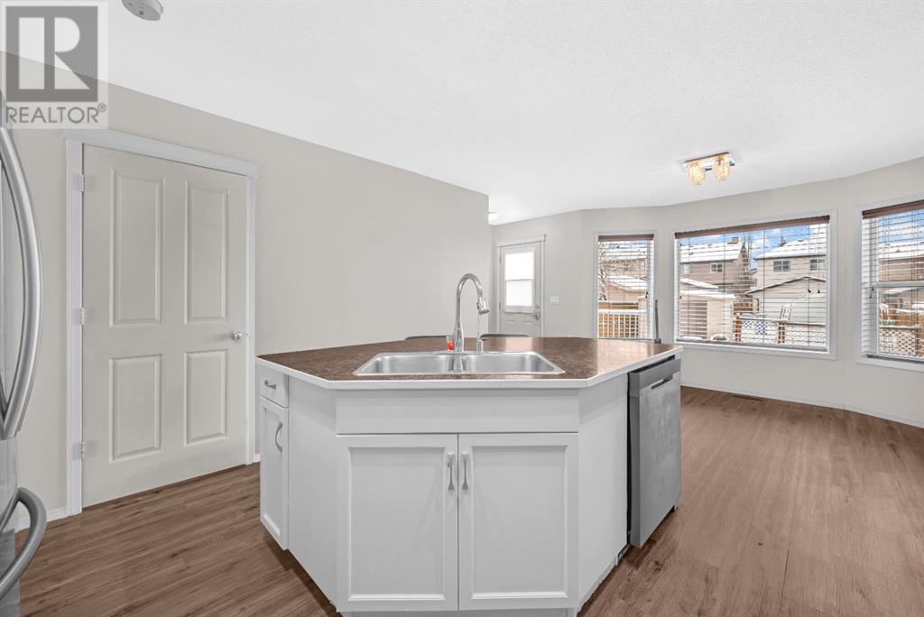 Single Family House for Sale in  Silverado Plains Close SW Silverado Calgary 