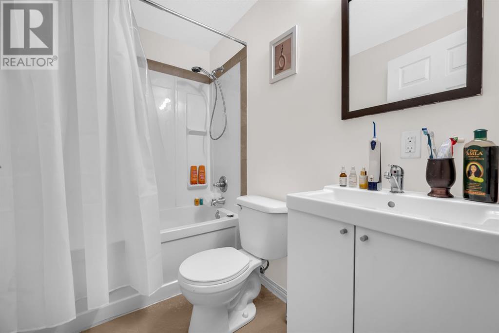 Single Family House for Sale in  Silverado Plains Close SW Silverado Calgary 