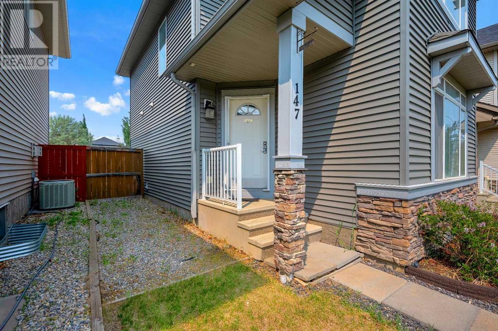 Single Family House for Sale in  Silverado Plains Close SW Silverado Calgary 
