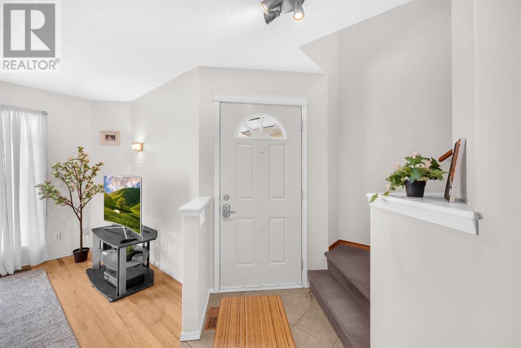Single Family House for Sale in  Silverado Plains Close SW Silverado Calgary 
