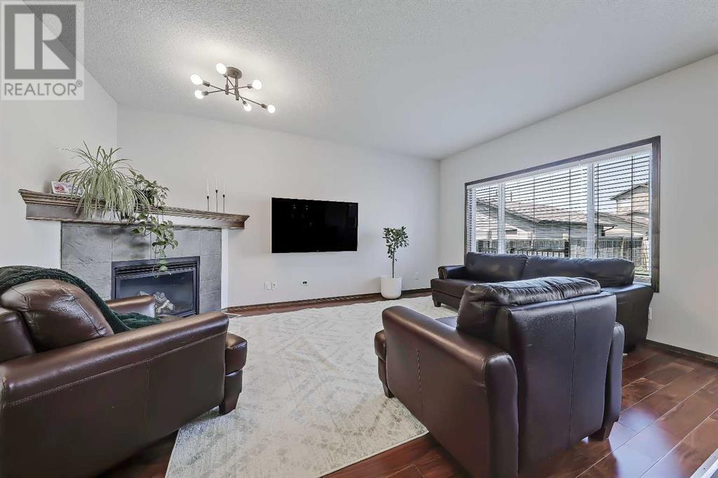 Single Family House for Sale in  Elgin Avenue SE McKenzie Towne Calgary 
