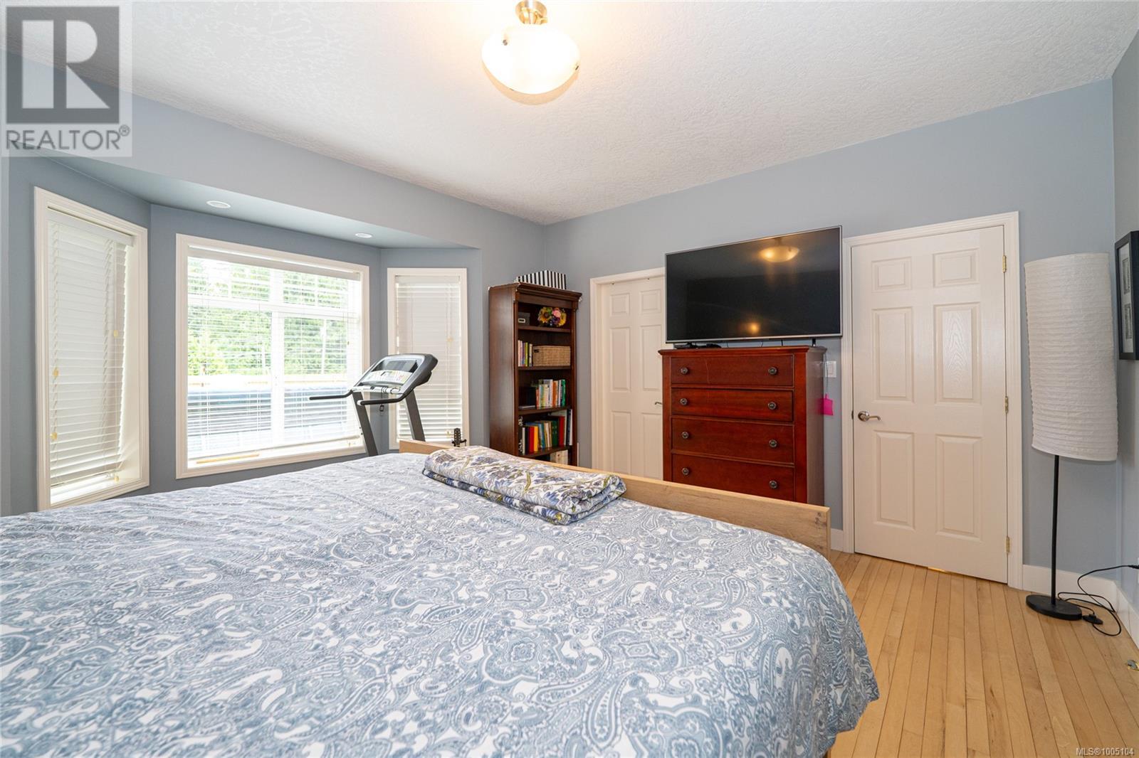 1185 Hutchinson Rd, Cobble Hill