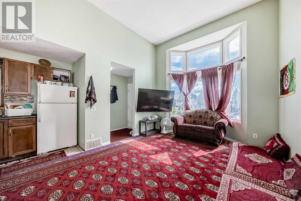 Single Family House 4 Level for Sale in  Falmere Way NE Falconridge Calgary 